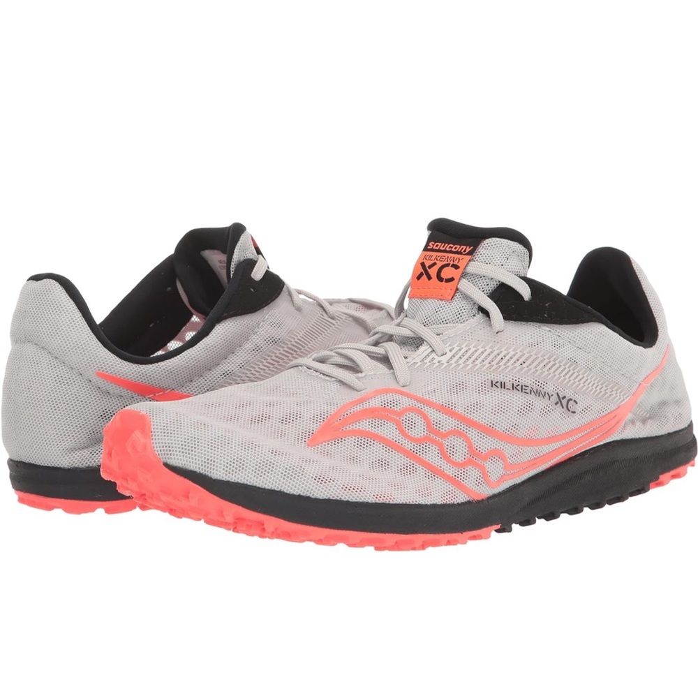Saucony women’s cross country spikes